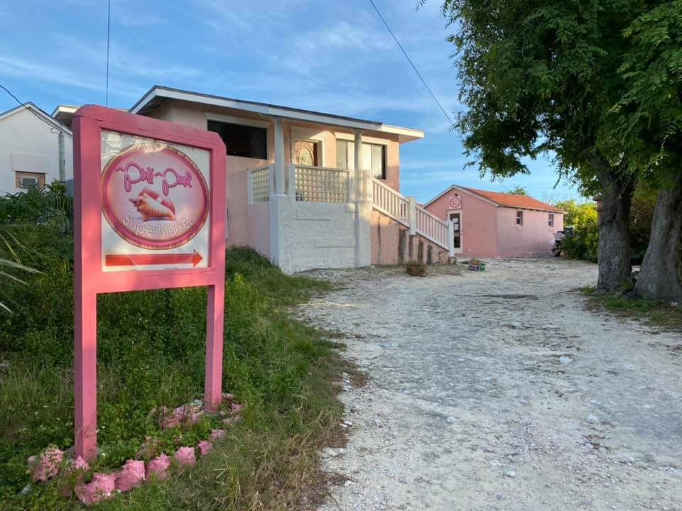 Staniel Cay Pink Store