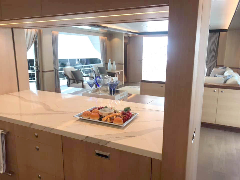 FD77 galley