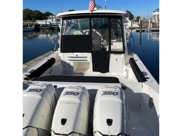 BostonWhaler345_ext07