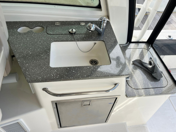 BostonWhaler345_ext15