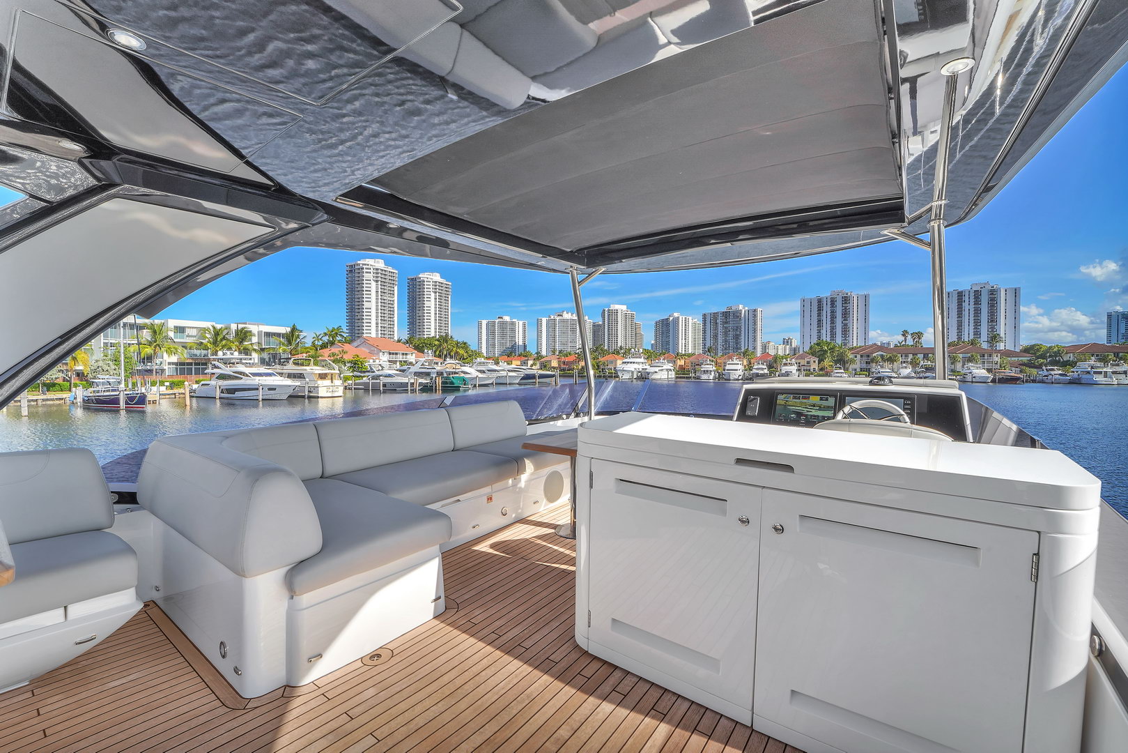 Sunseeker-Manhattan68_ext26