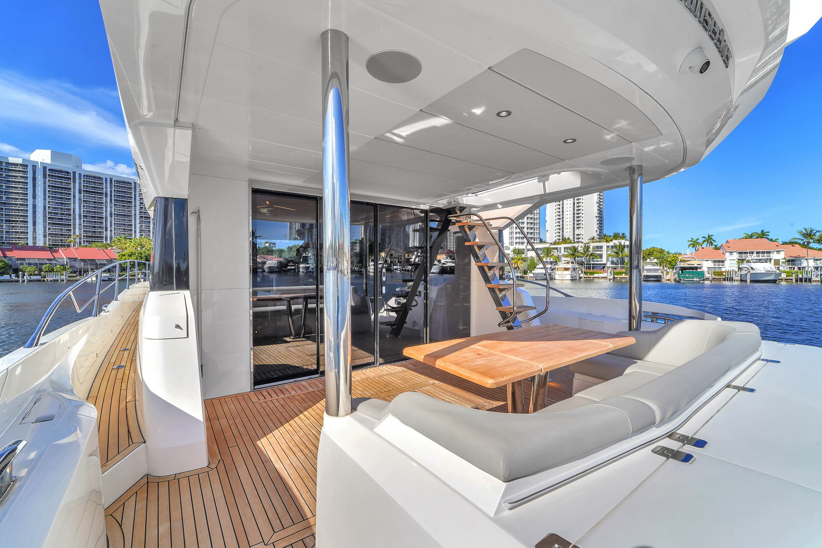 Sunseeker-Manhattan68_ext36